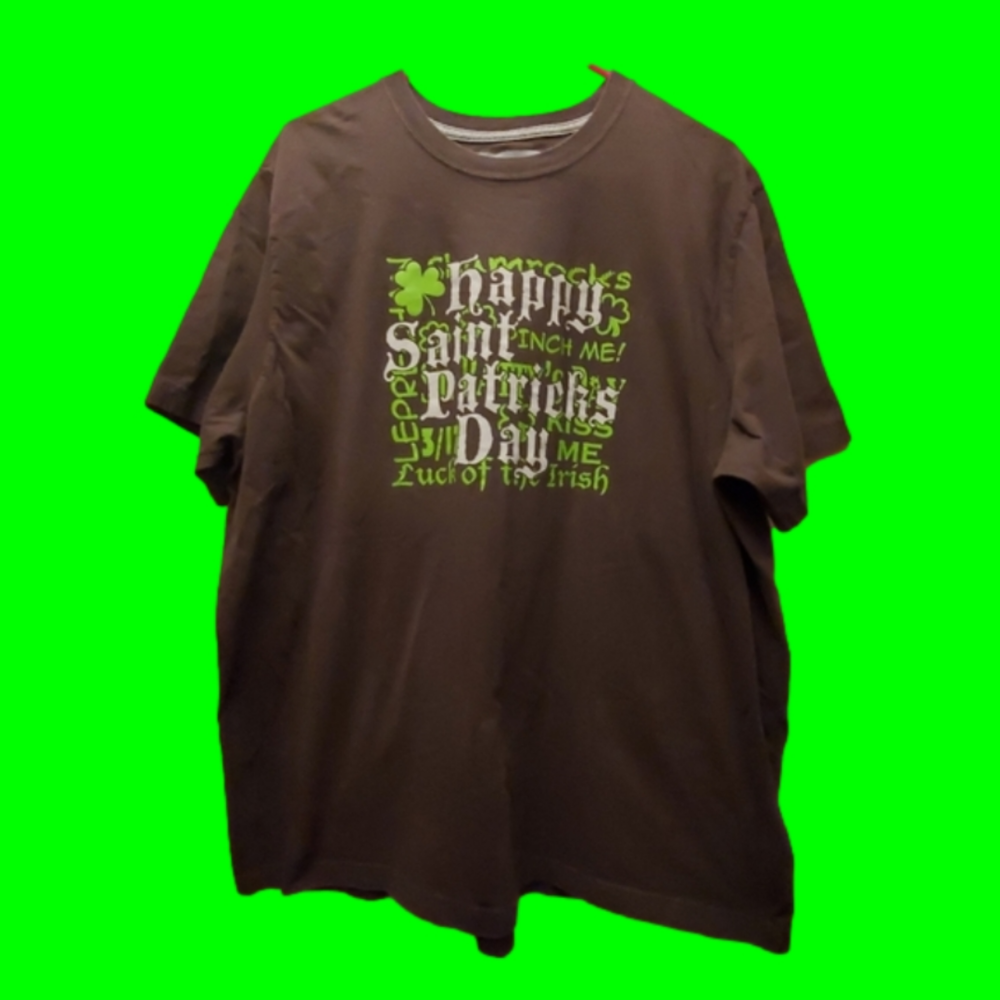 Men's size 2X short sleeve  Saint Patrick's day shirt pinch me